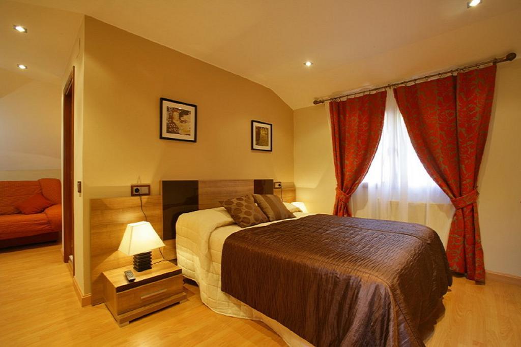 Hotel Penagrande Cangas De Narcea Exterior foto