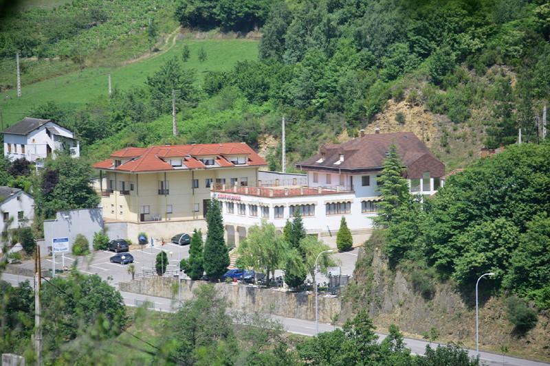 Hotel Penagrande Cangas De Narcea Exterior foto