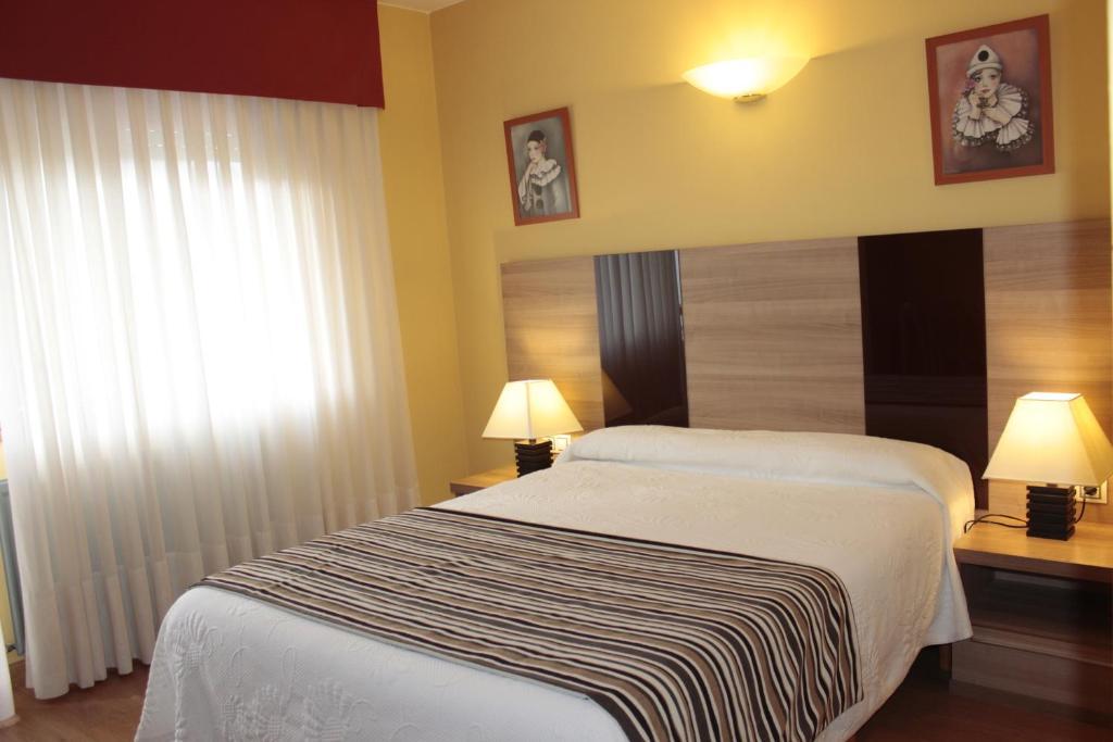 Hotel Penagrande Cangas De Narcea Cameră foto